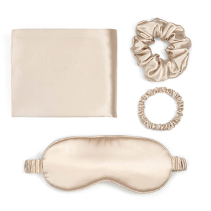 Set Regalo Personalizzato con Mascherina per <span class=keywords><strong>Occhi</strong></span> in Pura Seta, Scrunchie e Federa in Seta, 3 Pezzi in Raso 100% Seta di Gelso - Product Image 4