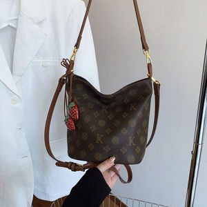 Sac à dos bandoulière haut de gamme pour femme, style tendance, doublure en polyester, matériau PU, sac seau.6051 - Product Image 3