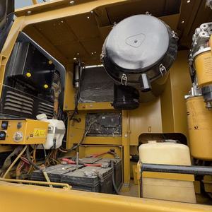 รถขุดตีนตะขาบไฮดรอลิก Caterpillar 349D มือสอง ขนาด 49 ตัน รุ่นปี 2024 เครื่องยนต์ 257 กิโลวัตต์ ปั๊มเกียร์ ระบบส่งกำลังแรงดันสูง - Product Image 6