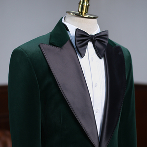 Chaqueta elegante de <span class=keywords><strong>terciopelo</strong></span> Esmeralda para <span class=keywords><strong>hombre</strong></span>, Chaqueta de traje con solapa en pico de un solo pecho - Product Image 3