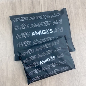 Sacs Ziplock Noirs Givrés Personnalisés - Pochettes à Fermeture Éclair Entièrement Imprimées avec Motif Blanc pour l'Image de Marque et l'Emballage Cadeau - Product Image 1