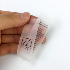 Étiquette <span class=keywords><strong>de</strong></span> vêtement en TPU personnalisée avec logo imprimé, élastique, respectueuse <span class=keywords><strong>de</strong></span> la peau, imperméable, <span class=keywords><strong>pour</strong></span> maillots <span class=keywords><strong>de</strong></span> bain, combinaisons <span class=keywords><strong>de</strong></span> plongée, vêtements d'extérieur, usine <span class=keywords><strong>de</strong></span> confection <span class=keywords><strong>de</strong></span> vêtements - Product Image 5