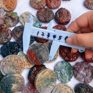 Venta al por mayor a granel de artesanía de tallado de cuarzo con cristales curativos de Reiki, de jaspe oceánico natural, con diseño de ocho diagramas del Dios de la Riqueza, para decoración - Product Image 6