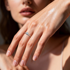 0. 8 CTW S925 Sterling Silber Runder Brillantschliff Moissanit Solitär-Ring 4-Krappen Gedrehter Band-Verlobungsring für Damen - Product Image 6