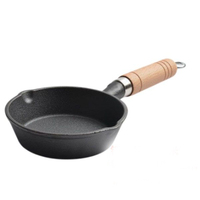 Prix usine noir forme ronde ustensiles de cuisson Mini crêpe antiadhésive poêle en fonte cuisson oeuf poêle à frire