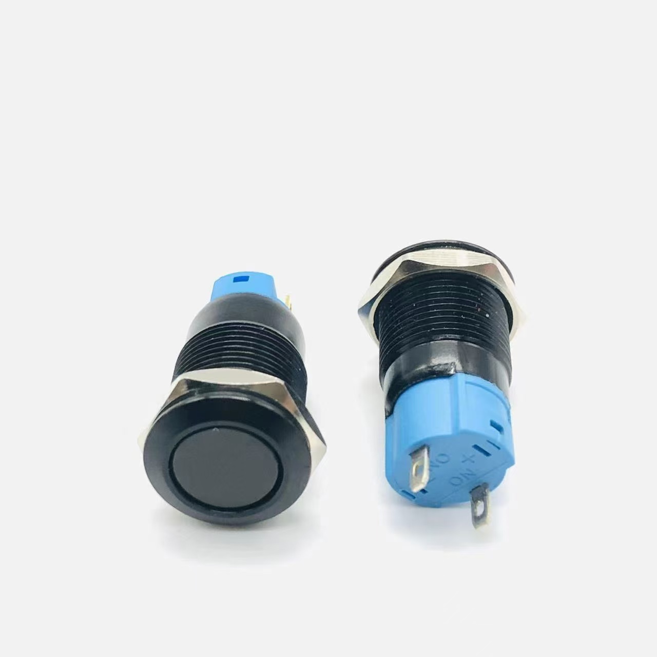 Réinitialisation à dessus plat allongée de 12&nbsp;mm