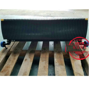 Marches d'escalator Kone Km5130070g01 en acier inoxydable, vitesse nominale 20 min, charge 5000 kg, entraînement par traction, style moderne et épuré - Product Image 1