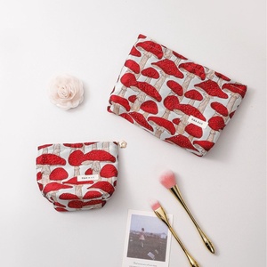 Bolsa <span class=keywords><strong>de</strong></span> Cosméticos <span class=keywords><strong>de</strong></span> Lona <span class=keywords><strong>de</strong></span> Gran Capacidad con Diseño Artístico Retro <span class=keywords><strong>de</strong></span> Hongo, Bolsa <span class=keywords><strong>de</strong></span> Mano Cuadrada con Cierre para Mujer - Product Image 2