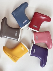 Chaussures <span class=keywords><strong>de</strong></span> <span class=keywords><strong>pluie</strong></span> pour enfants japonais chaussures d'eau légère pour filles <span class=keywords><strong>de</strong></span> la maternelle bottes <span class=keywords><strong>de</strong></span> <span class=keywords><strong>pluie</strong></span> antidérapantes pour bébé école primaire garçons bottes en PVC - Product Image 2