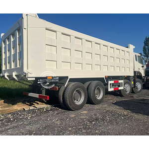 Camion benne basculante HOWO 8x4 371HP, 12 roues, Sinotruk, 31 tonnes, poids lourd 380 336 - Product Image 1