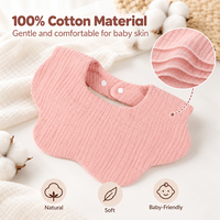 Bavoir bébé en gaze de coton en gros, doux et absorbant, en forme de fleur, pour nourrisson, avec bouton-pression réglable