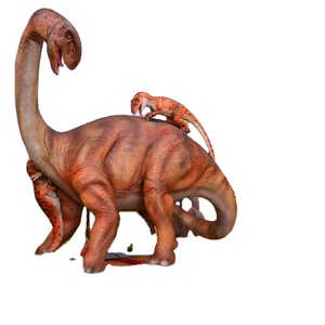 Scène de combat de dinosaures jurassiques : Shunosaurus contre trois Velociraptors, modèle animatronique, structure métallique extérieure pour centre commercial et école - Product Image 1
