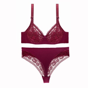 Plus size kant en kant-versierde naadloze bh lingerie set - Product Image 5