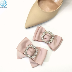 ミニマリストの淡いピンクのボウノット靴クリップクリスタルウェビングの弓のバックル結婚式の靴のブローチレディース靴の装飾 - Product Image 3