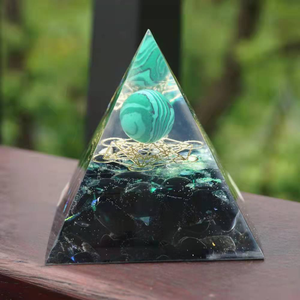 Pirámide de Bola de Cristal de Amatista – Decoración para el Hogar de Piedra Natural, Cristal Curativo para Aliviar el Estrés y Atraer la Riqueza – Morado Natural - Product Image 3
