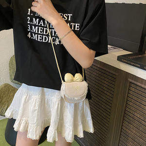 Bolso para niños de color sólido Otoño Invierno Nuevo estilo Bolso retro con lazo Mini bolso cruzado - Product Image 4