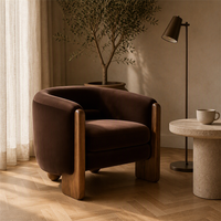 Fauteuil d'appoint moderne en velours avec dossier incurvé et accoudoirs en bois, idéal pour salon, chambre, hôtel, ou salle de séjour