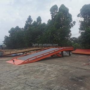 Chine célèbre pont d'embarquement hydraulique de rampe de quai d'ascenseur de chargement en plate-forme élévatrice de vente - Product Image 5