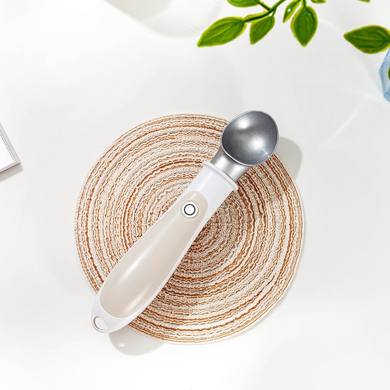 Blanc + Beige