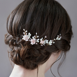 Ensemble de <span class=keywords><strong>coiffure</strong></span> de <span class=keywords><strong>mariée</strong></span> en fleurs d'argile rose blush et perles, accessoires de mariage floraux, peigne et épingles - Product Image 4