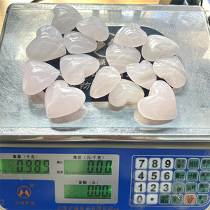 <span class=keywords><strong>Pietra</strong></span> a Forma di Cuore in <span class=keywords><strong>Giada</strong></span> <span class=keywords><strong>Rosa</strong></span> Cristallina per Decorazione a Prezzo di Fabbrica - Product Image 6