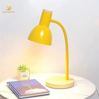 Ins Home Chambre à coucher Lampe de bureau créative à LED en métal pour bureau à domicile Salle de lecture