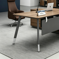 Bureau de direction moderne de luxe, bureau d'ordinateur en bois en forme de L avec rangement latéral