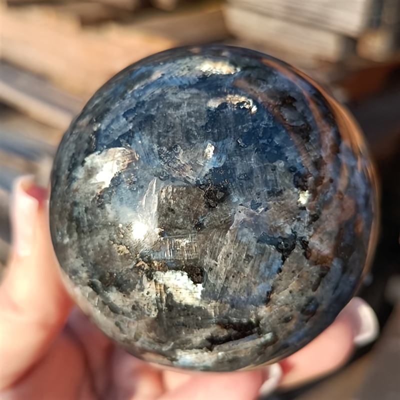 ลูกแก้วลาเวนเดอร์