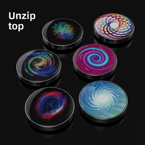 Toupie de décompression lumineuse et colorée en acier inoxydable, motif ciel étoilé galactique, nouveau style TikTok, jouet de bureau - Product Image 1