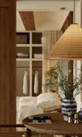 Rénovation d'appartement de petite taille, design d'intérieur avec solutions d'économie d'espace, conception personnalisée pour la vie urbaine compacte