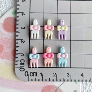 Mini Varita Musical Mágica con Forma de Nota Musical, Pasador de Pelo de Resina con Forma de Luna, Dijes Delgados CHENXI Art para Decoración de Fundas de Teléfono, Navidad y Halloween - Product Image 2