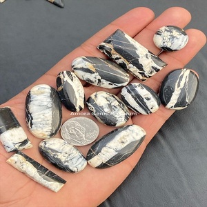 หินธรรมชาติสีขาวสีเขียวขุ่นควายขัดและดิบสำหรับทำเครื่องประดับกำหนดเองสร้อยคอจี้และขายส่ง - Product Image 1