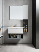 Meubles-lavabos flottants de luxe de style italien moderne à motif marbre gris et blanc pour projet de salle de bain principale de villa