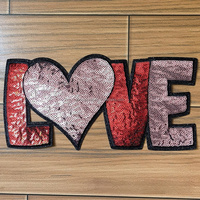 En stock – Nouvelle applique thermocollante en chenille et sequins, motif cœur rose scintillant, pour la Saint-Valentin, accessoires vestimentaires, décoration, cadeau