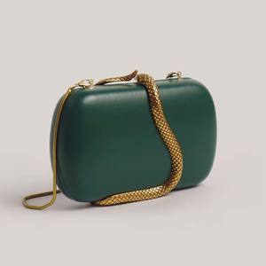 Bolso de Mano de Lujo para Mujer, Diseño Trapezoide con Cadena, para Fiestas y Bodas, Directo de Fábrica 2026 - Product Image 5