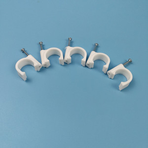 Clip para cables de 8 mm, plástico, forma de C, para fijación de cables, 100 unidades por bolsa - Product Image 4