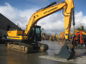 รถขุดตีนตะขาบมือสองจากเกาหลีแท้ รุ่น Hyundai HX220HD เครื่องยนต์ Yanmar ประสิทธิภาพสูง สภาพดี พร้อมขาย - Product Image 6