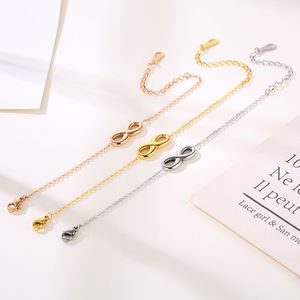 <span class=keywords><strong>Bracelet</strong></span> personnalisé en acier inoxydable plaqué or 18K PVD, lien de chaîne Infinity Love Sign 8 pour femmes et filles, vente en gros - Product Image 3