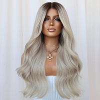 Perruque Lace Wig Blond Cendré Cheveux Humains Remy Longue Ondulée Beige Blonde Raie Centrale Style Doux et Glamour Bonnet Complet