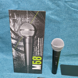 High-configuration SM58S <b>wired</b> dynamic <b>microphone</b> for cross-border foreign trade, suitable for LC live streaming Green packaging - Product Image 2