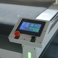 Machine de découpe de papier, carton et cartonnette CNC à couteau oscillant pour la fabrication de boîtes cadeaux, de boîtes à pizza et de boîtes à gâteaux