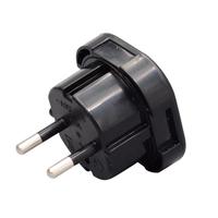 Convertisseur de puissance de voyage certifié CE UK EU Plug Adapter 3 Pin Square 2 Pin Insert 10A Rated Current ABS Material for Iceland