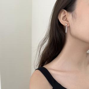 Dylam 5A Zirconia Boucles d'<span class=keywords><strong>oreilles</strong></span> pendantes pour les femmes Sparkly S925 Silver Dangle Long Chandelier Boucles d'<span class=keywords><strong>oreilles</strong></span> Tassel Lightweight Ear Studs - Product Image 3
