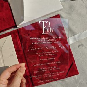 Invitaciones <span class=keywords><strong>de</strong></span> Boda <span class=keywords><strong>de</strong></span> Lujo con Cubierta <span class=keywords><strong>de</strong></span> Terciopelo y Nombres en Dorado con Lámina Plateada Borgoña, con Tarjetas <span class=keywords><strong>de</strong></span> RSVP - Product Image 3