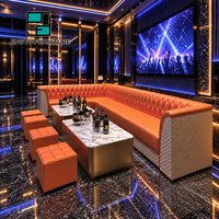Sièges de banquettes modulaires en cuir orange en forme de U, modernes, pour bars, discothèques, hôtels, clubs, salons. Personnalisables, OEM, ODM, vente en gros, fabricant.