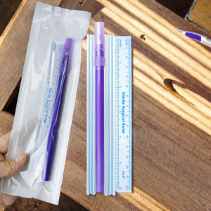 수술용 영구 잉크가 있는 더블 헤드 의료용 스킨 마커 펜 및 측정 테이프로 멸균 된 종이에 쓰기 - Product Image 2