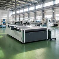 Automatische honingraatkarton digitale vlakbedsnijmachine CNC kartonnen doos digitale CNC snijplotter snijmachine
