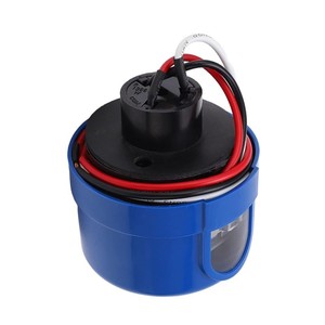 <b>Light</b> Controller Photocell <b>Sensor</b> 105-305V Automatic Street <b>Light</b> <b>Switching</b> With Wire Connection - Product Image 3