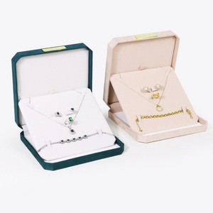 High Quality Velvet <b>Large</b> 4 Pieces Jewelry Set <b>Box</b> Pearl Necklace <b>Box</b> Full Set Jewelry <b>Gift</b> <b>Box</b> with Gold Label - Product Image 1