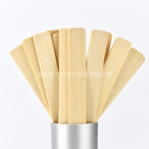 Palitos de bambú Saint Ice Pop de 114 mm x 15 mm x 2 mm para brochetas de frutas, uso comercial - Product Image 3